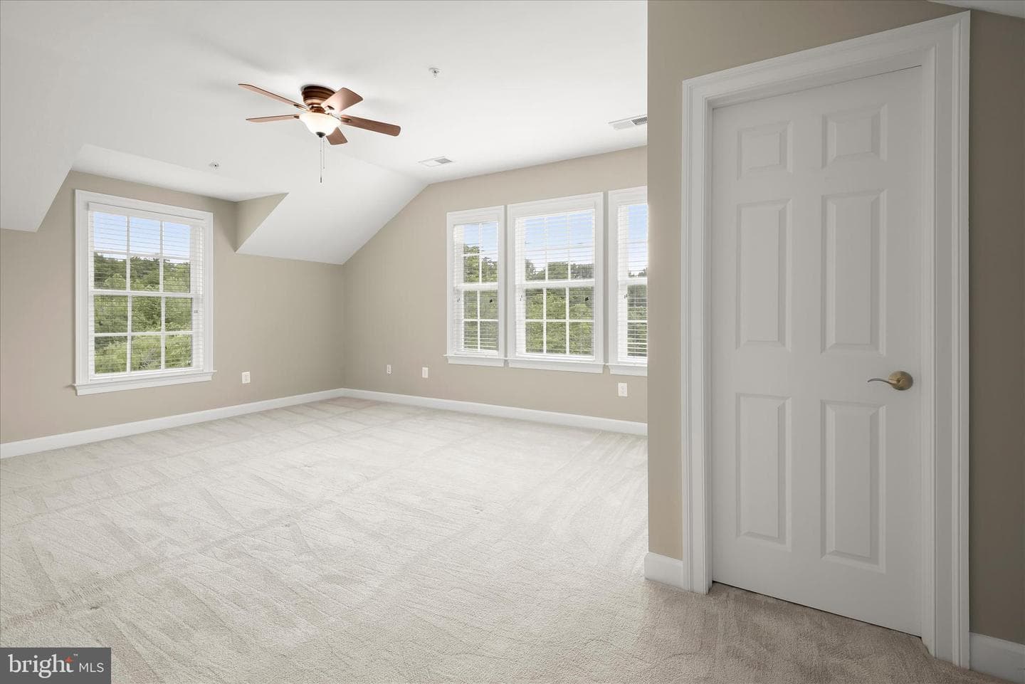 10130 Sycamore Hollow Lane photo 70