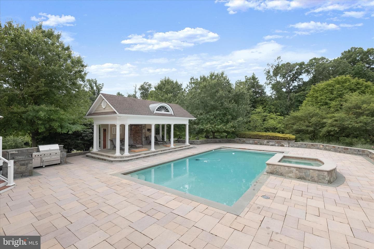 10130 Sycamore Hollow Lane photo 93