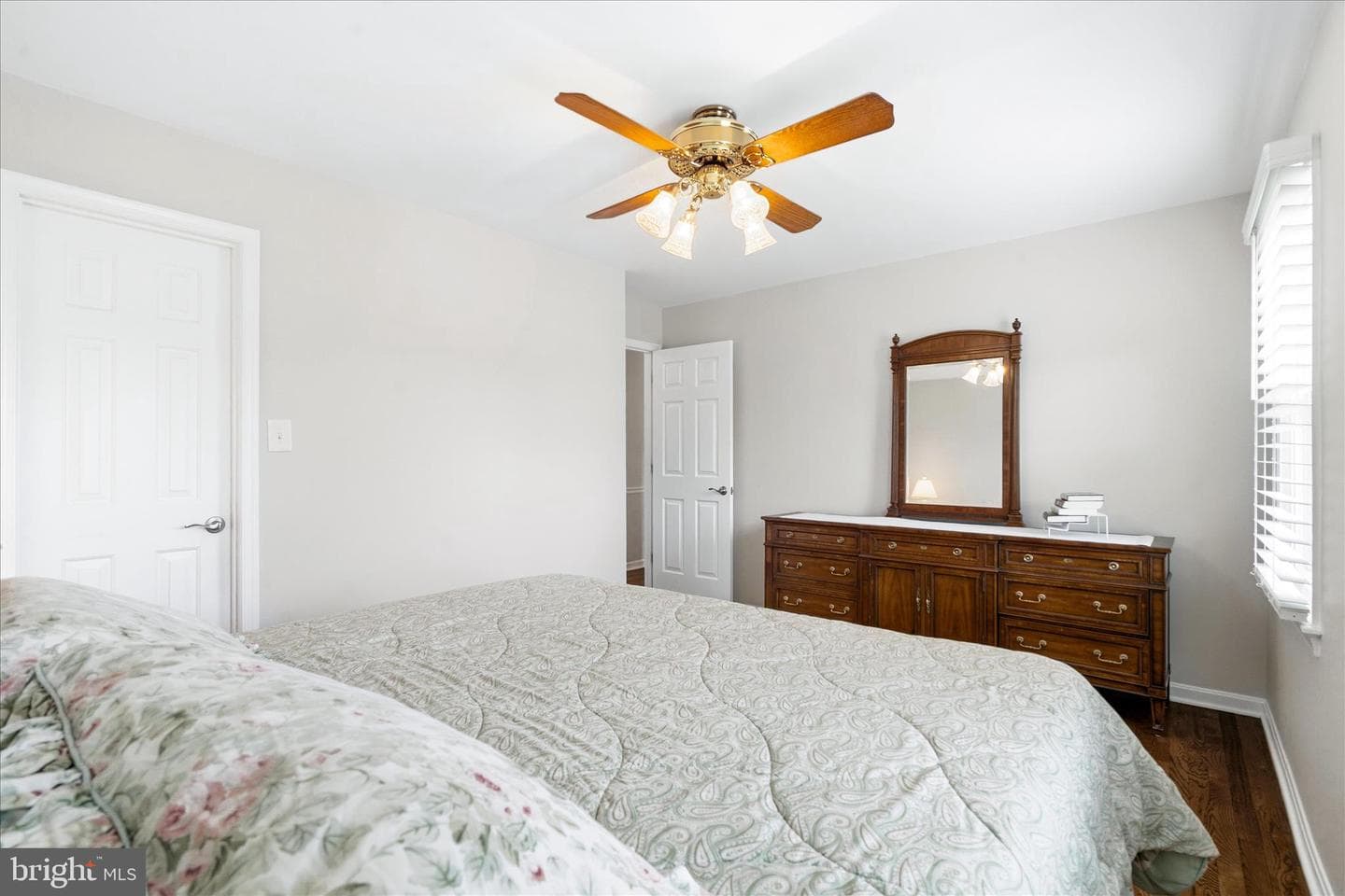 14717 Laurelwood Lane photo 31