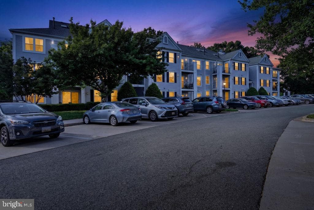 10021 Vanderbilt Circle #2, Rockville