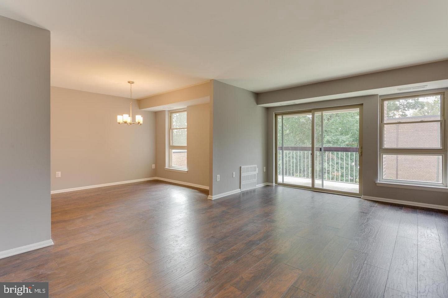 2305 Greenery Lane #204-3 photo 5