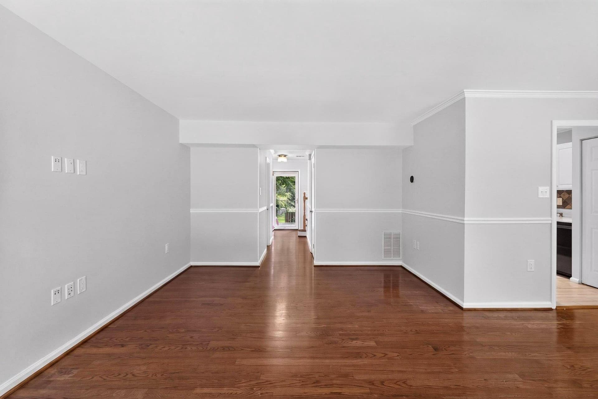 4 Honey Brook Circle photo 11