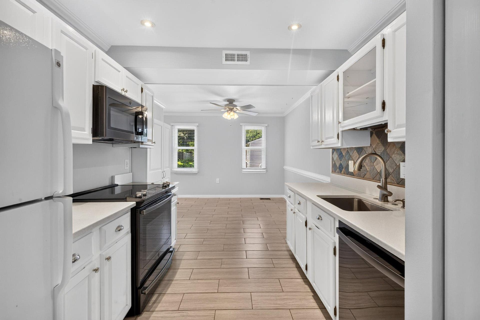 4 Honey Brook Circle photo 14