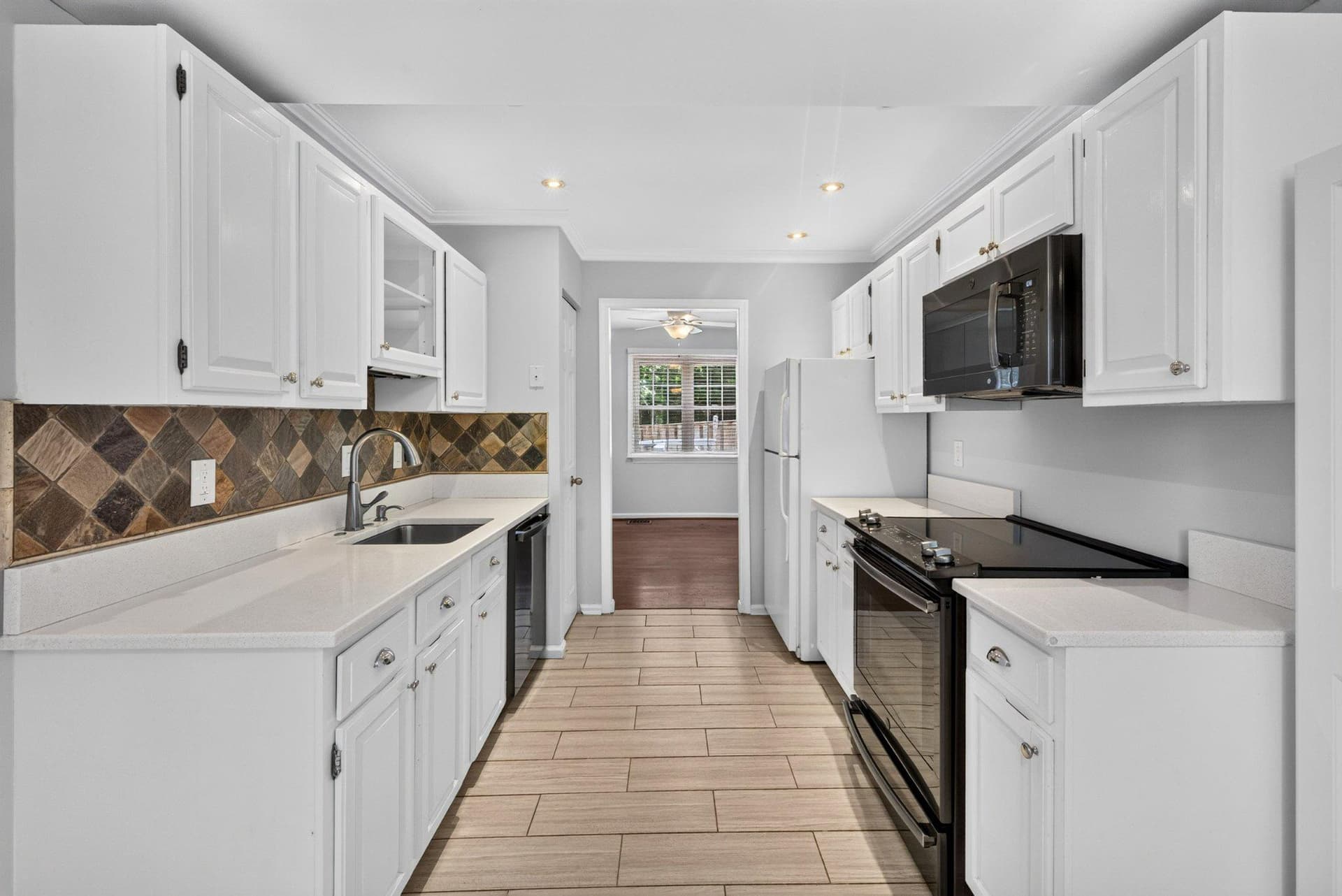 4 Honey Brook Circle photo 16
