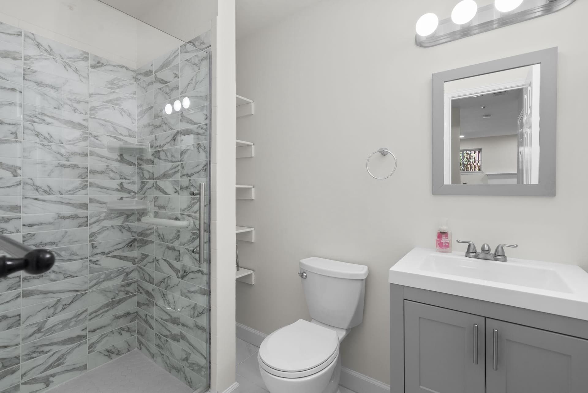 2040 Westchester Drive photo 38