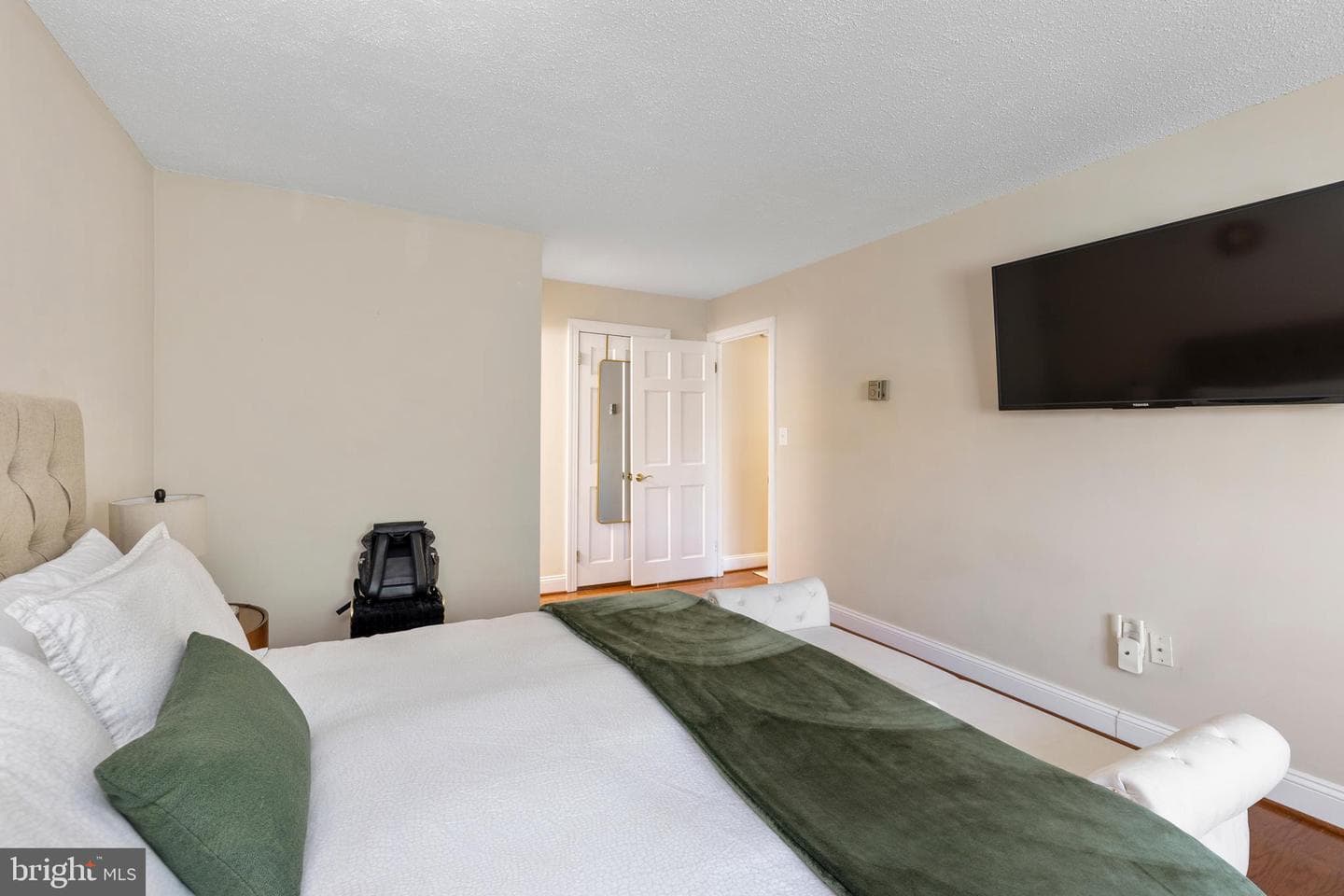 7501 Democracy Boulevard #b-218 photo 3