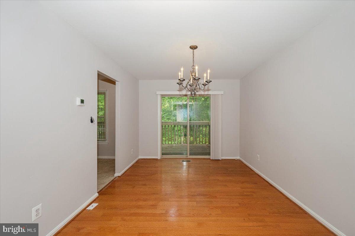 10113 Maple Leaf Drive photo 7