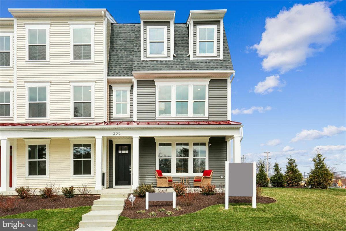 112 Allen Lane, Poolesville