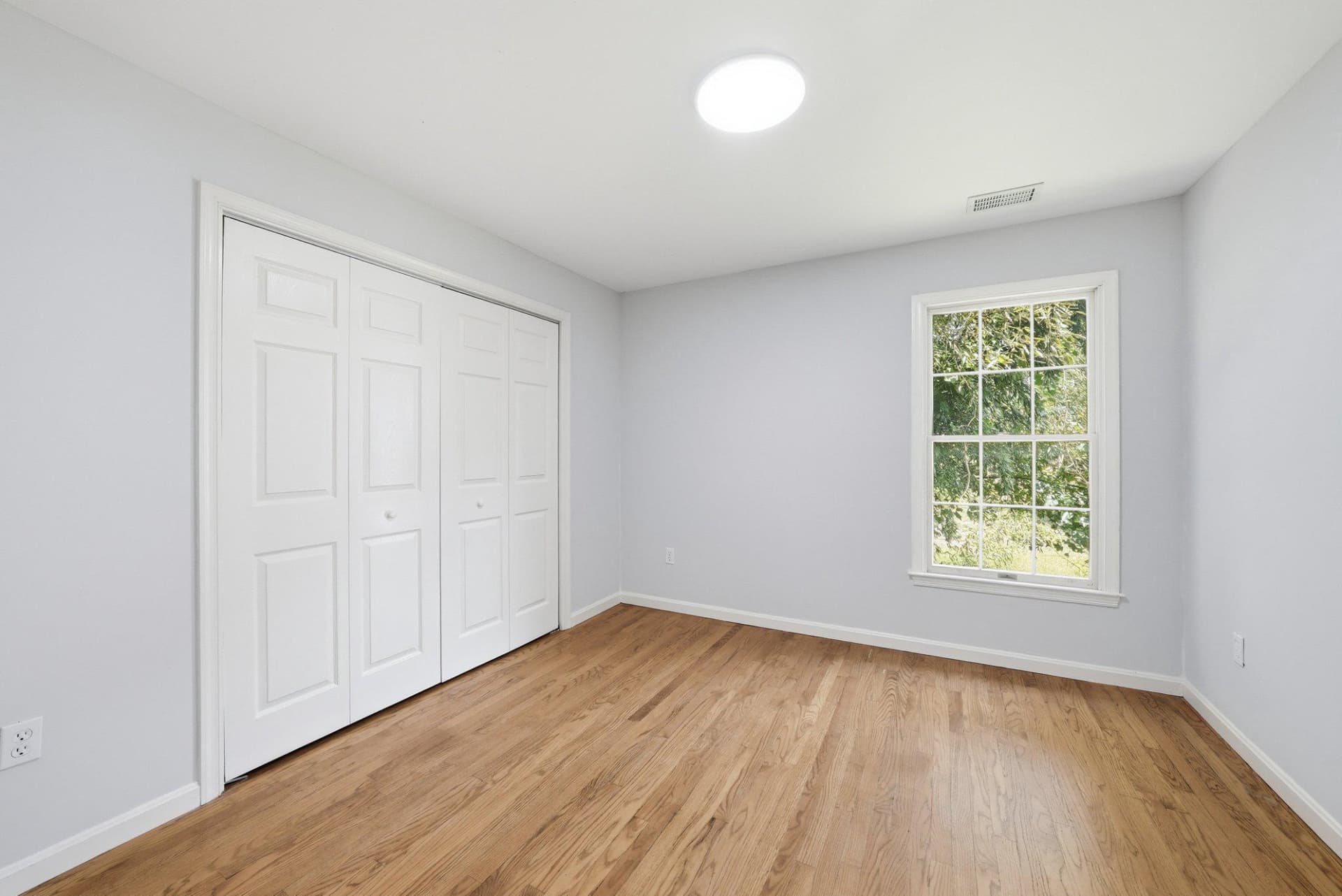 15802 Radwick Lane photo 21