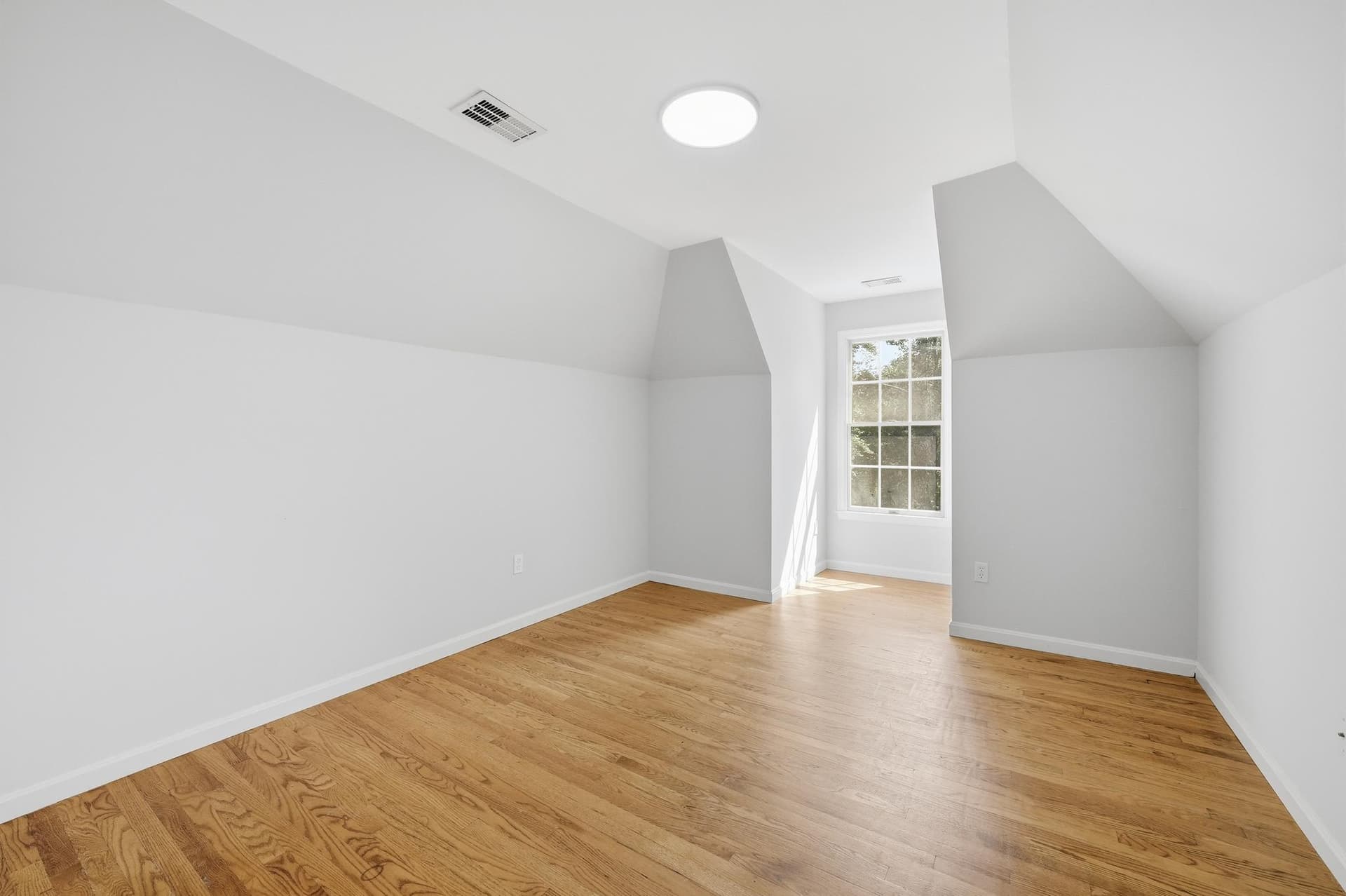 15802 Radwick Lane photo 22
