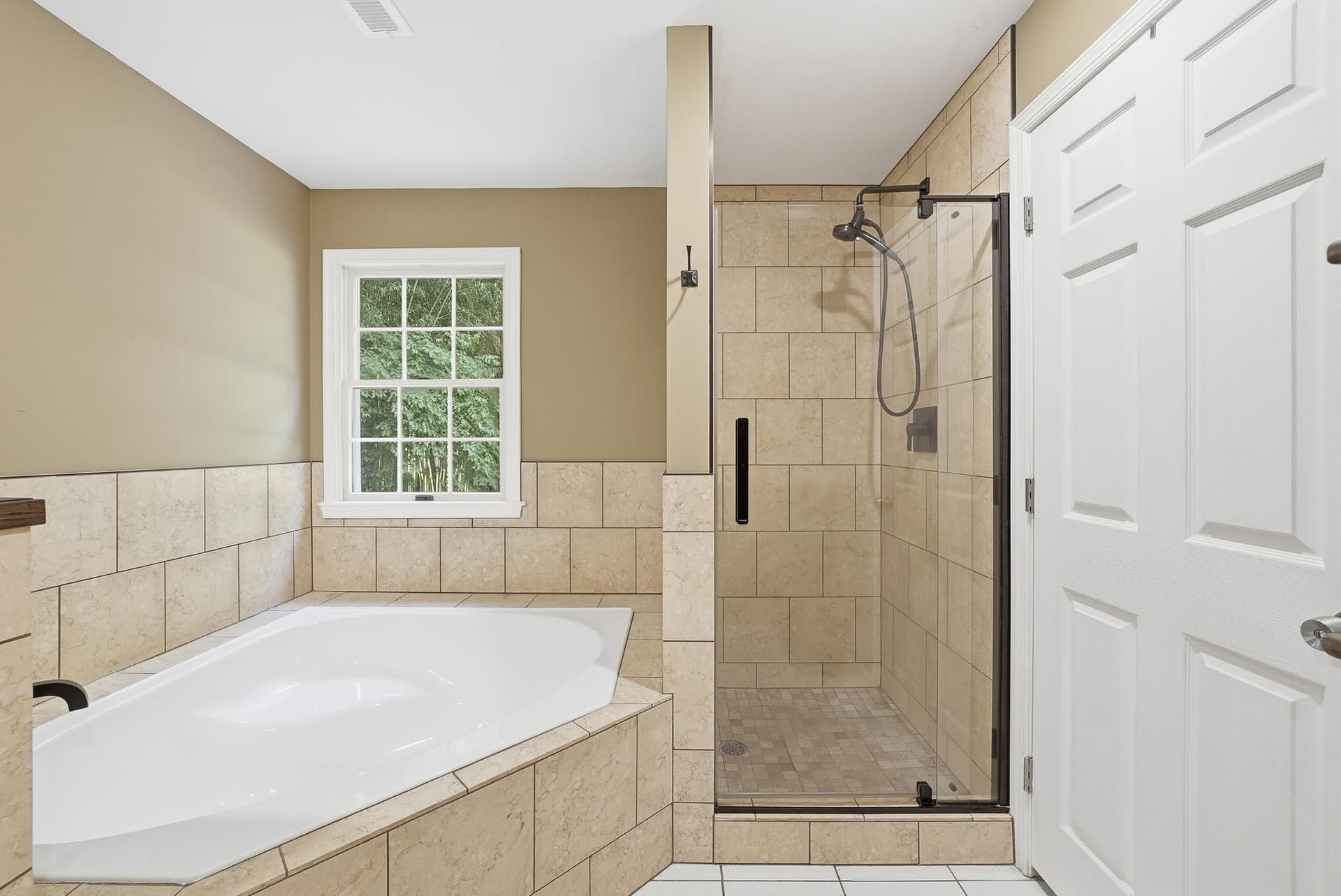 15802 Radwick Lane photo 32