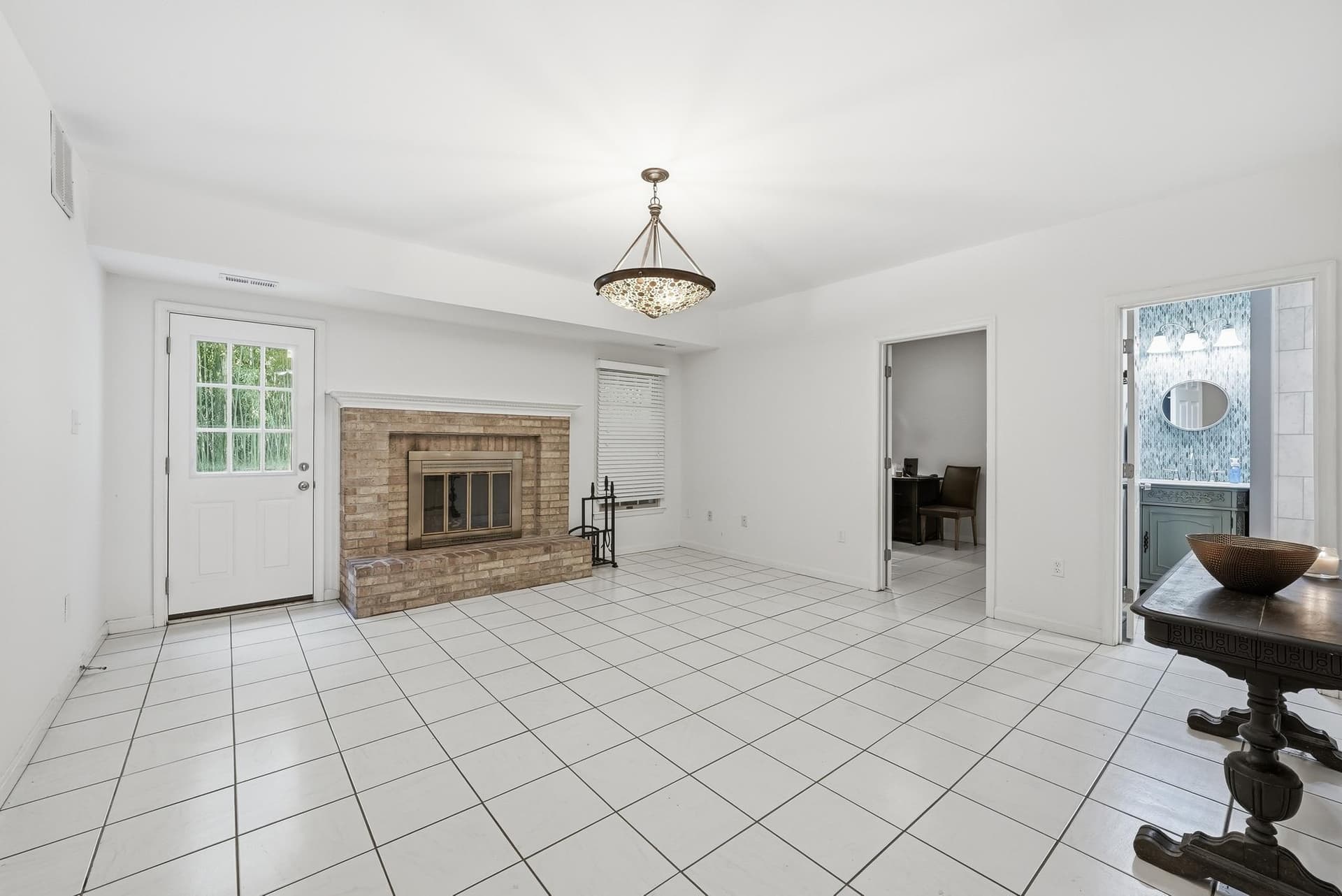 15802 Radwick Lane photo 34