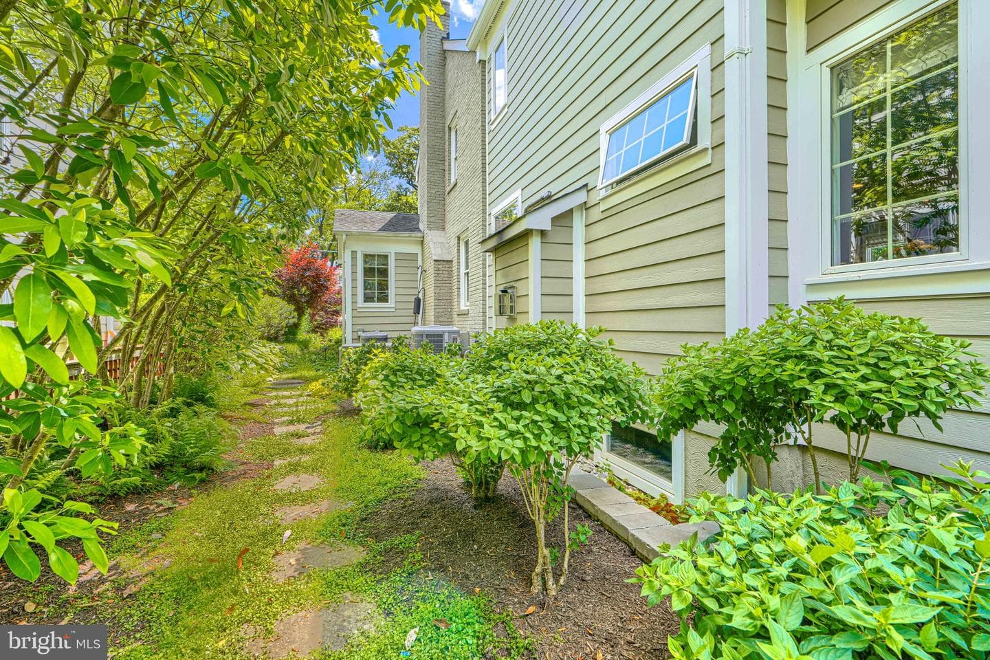 5617 Northfield Road photo 67