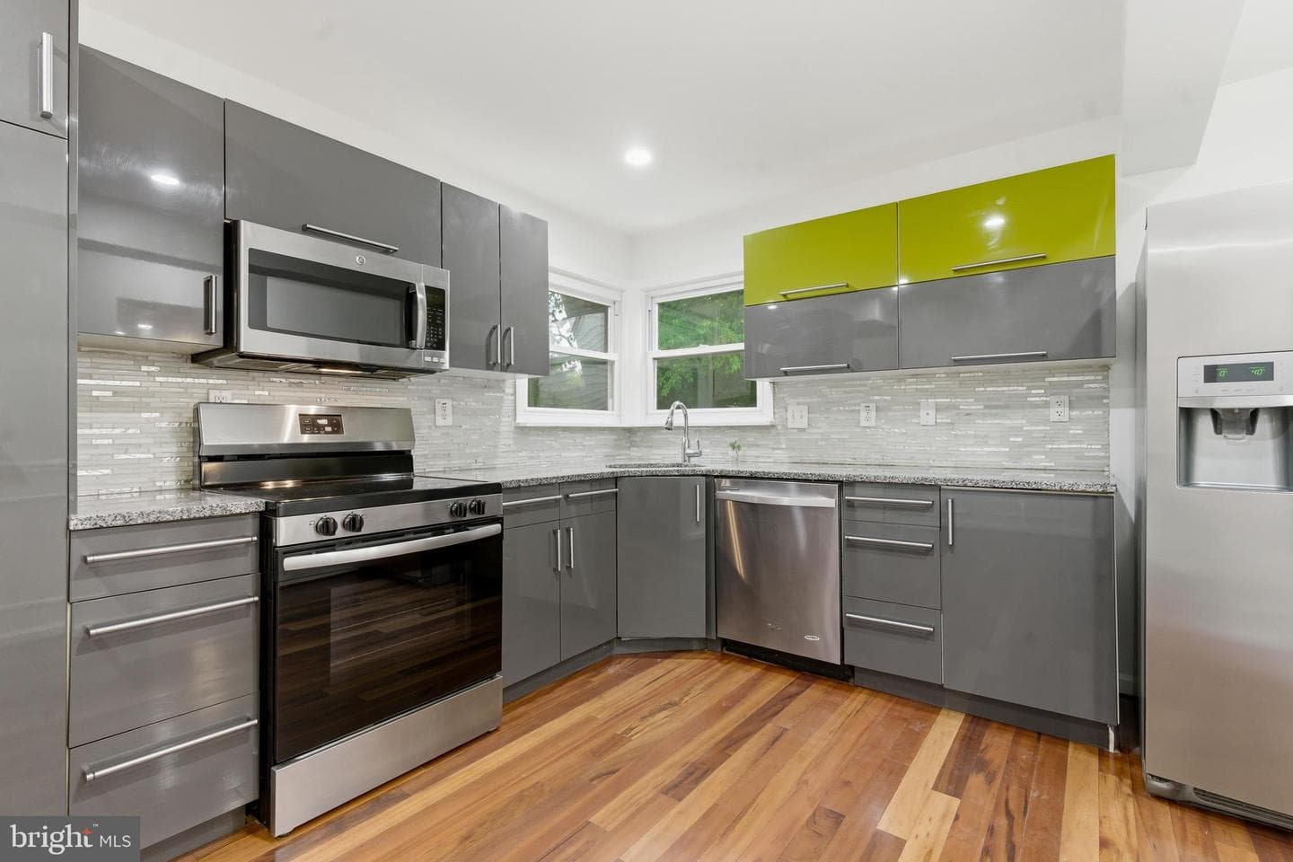 1511 Crest Road photo 13
