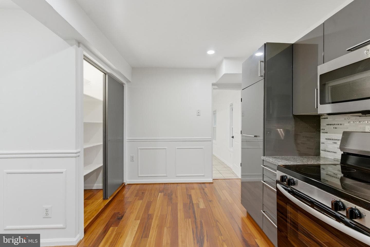 1511 Crest Road photo 15