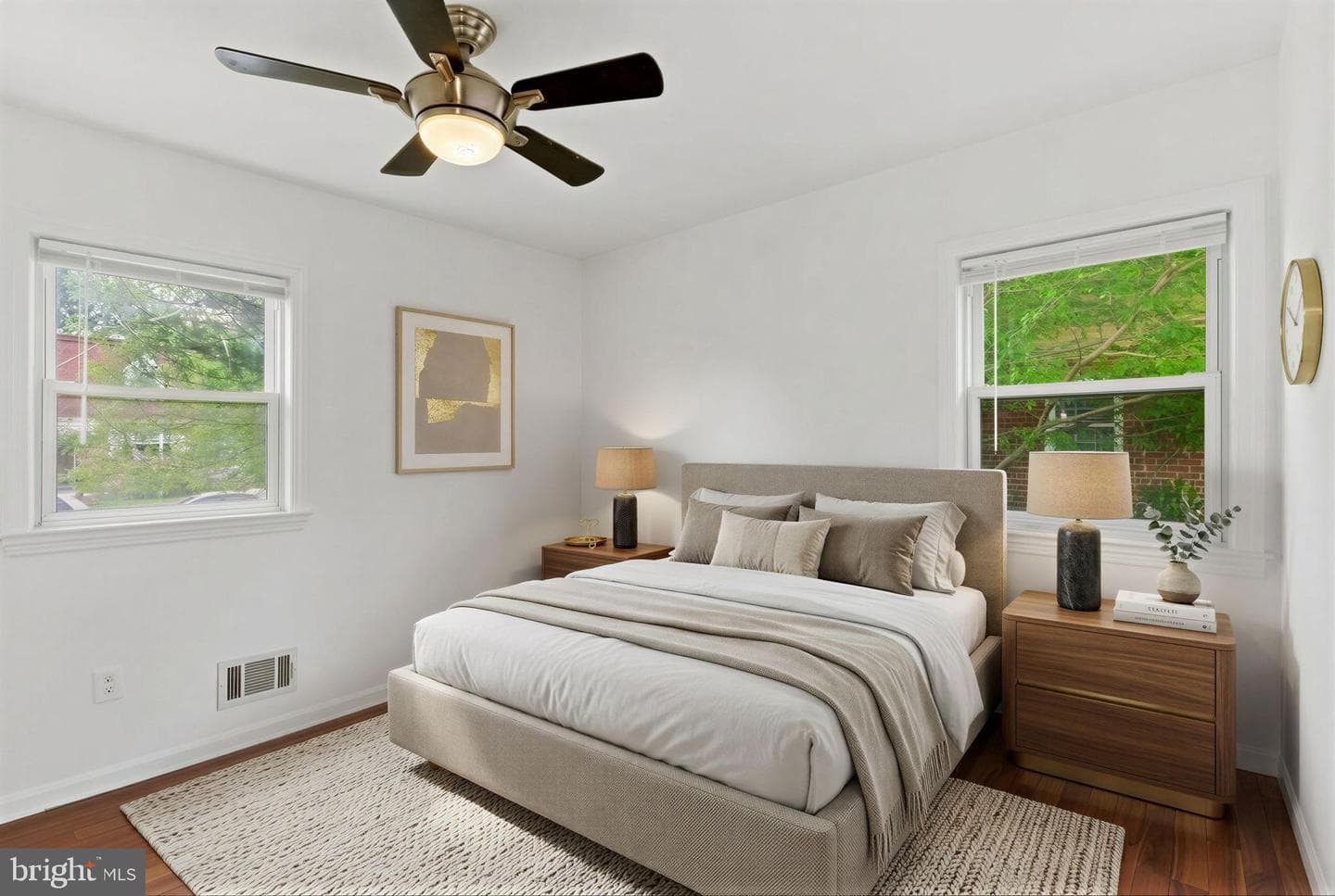 1511 Crest Road photo 18