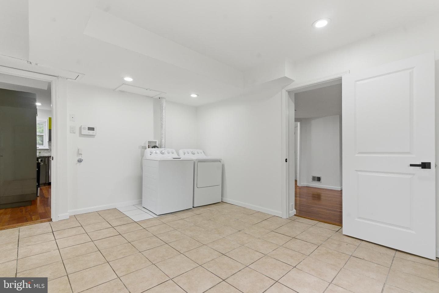 1511 Crest Road photo 27