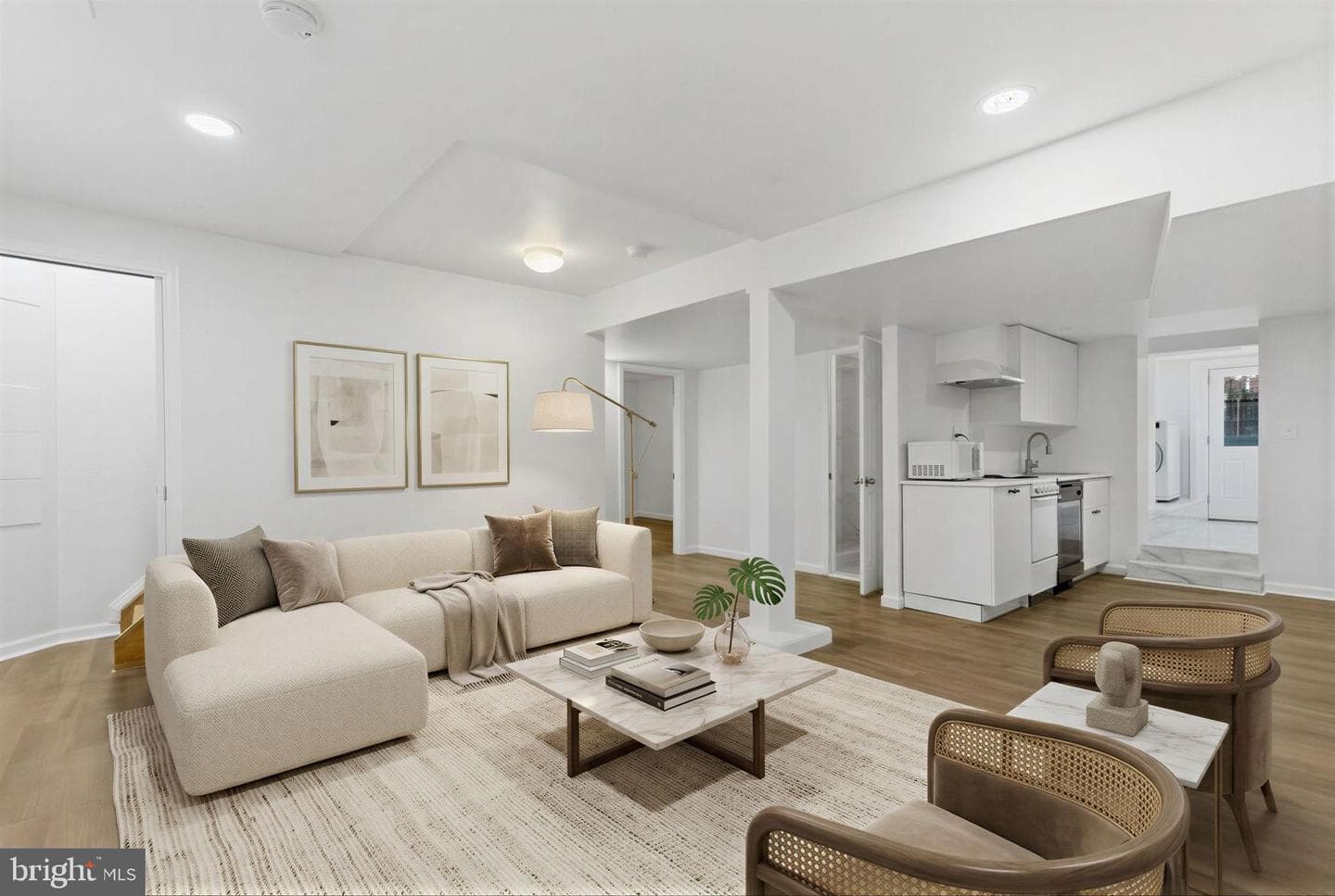 1511 Crest Road photo 9