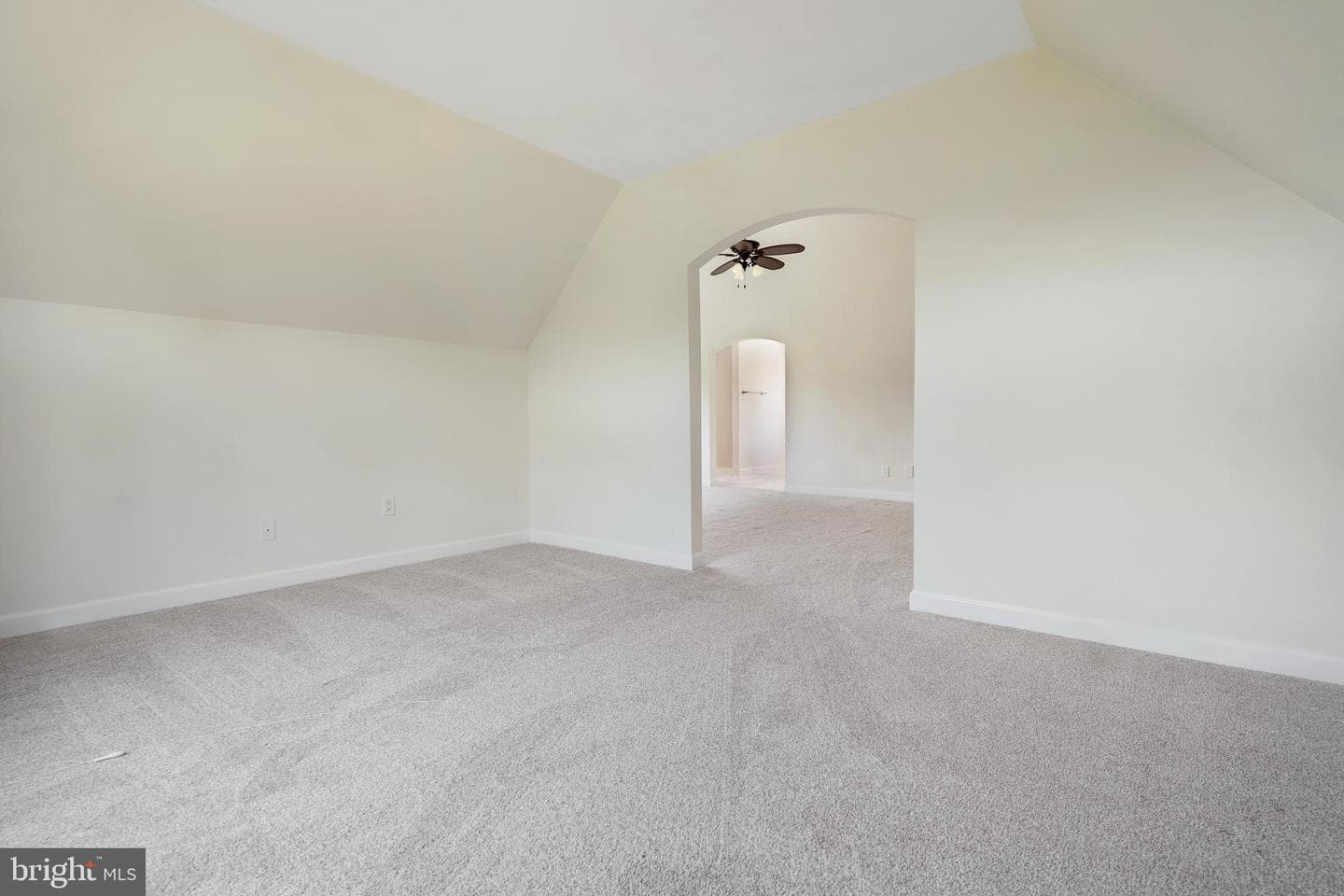 14426 Seneca Road photo 16