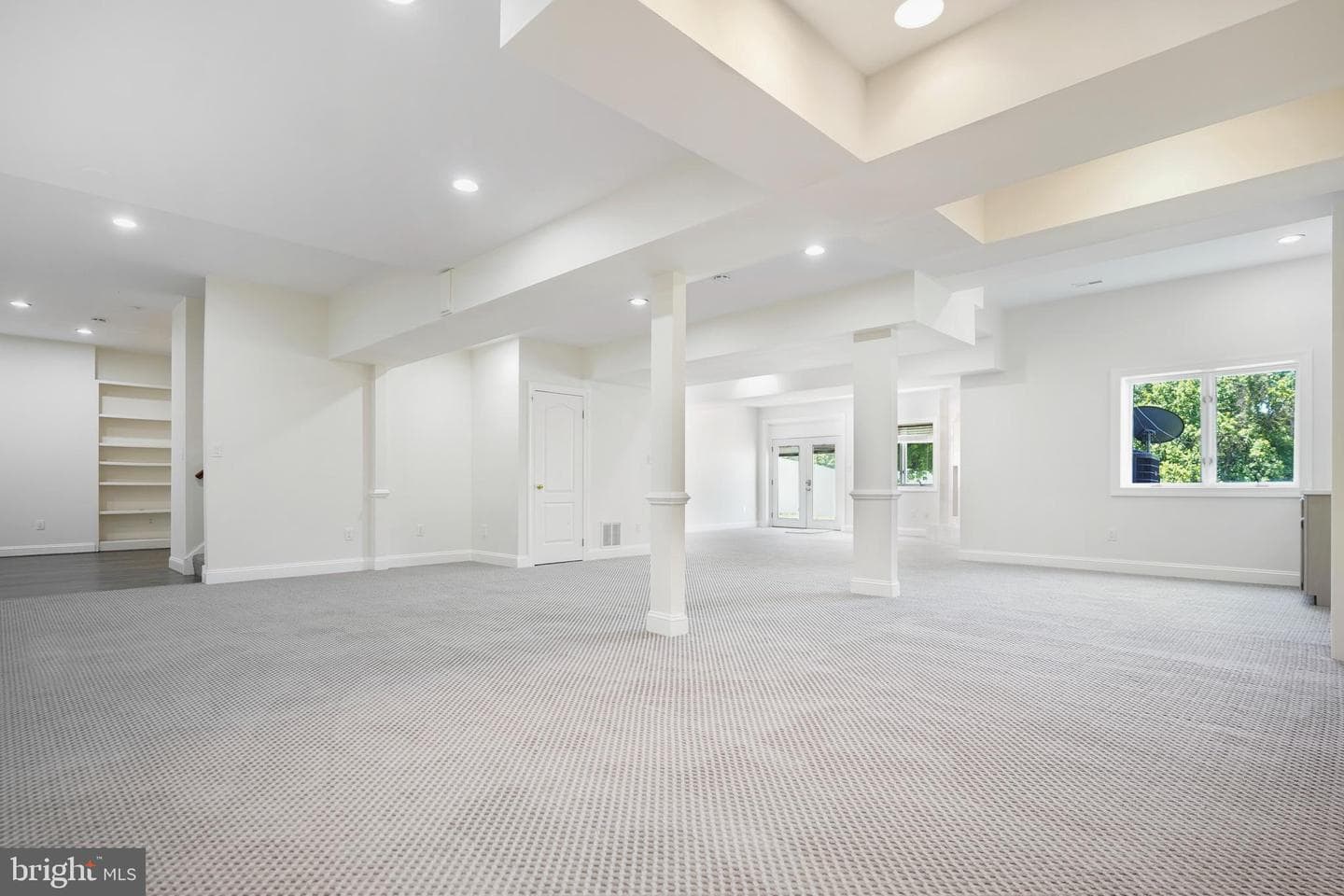 14426 Seneca Road photo 38