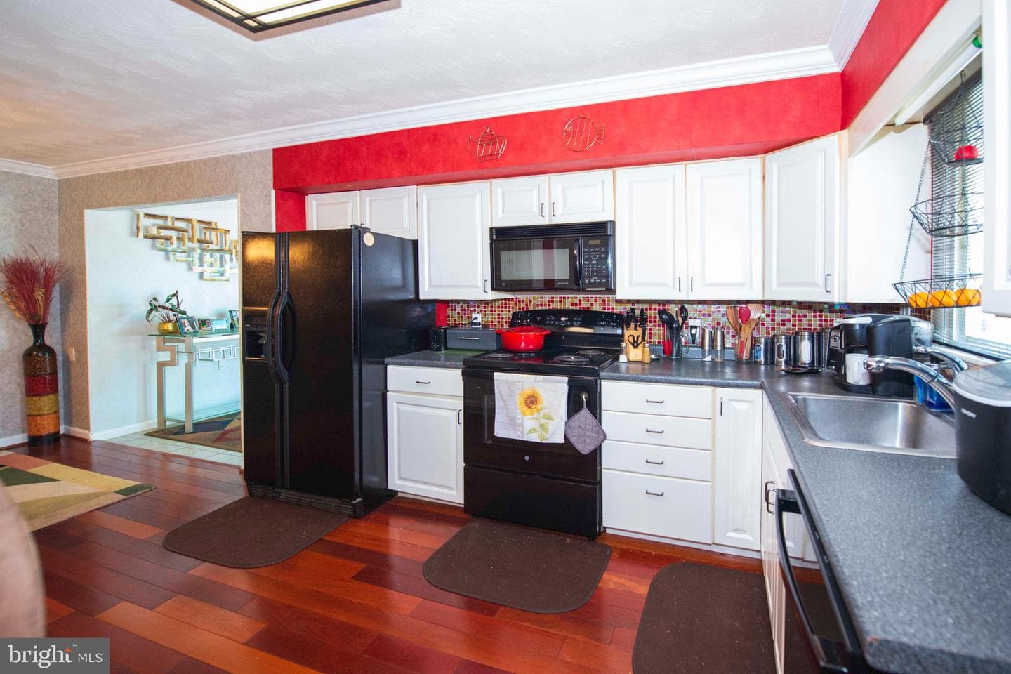 13204 Dumbarton Drive photo 11