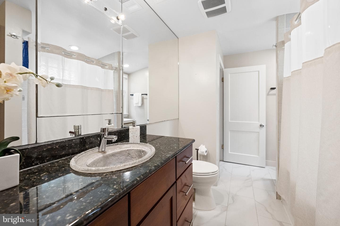 404 Lexington Drive photo 25