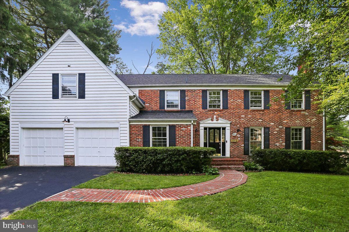 9812 Canal Road, Montgomery Village