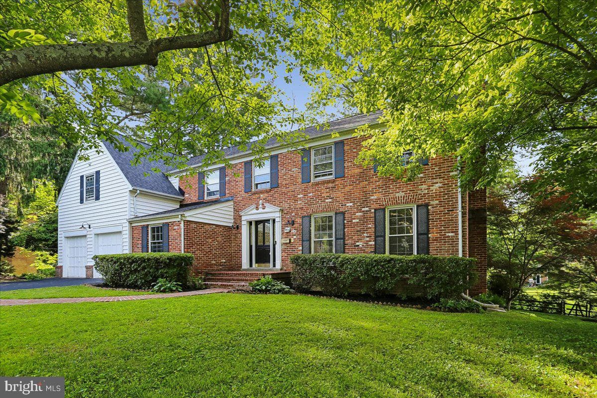 9812 Canal Road photo 49