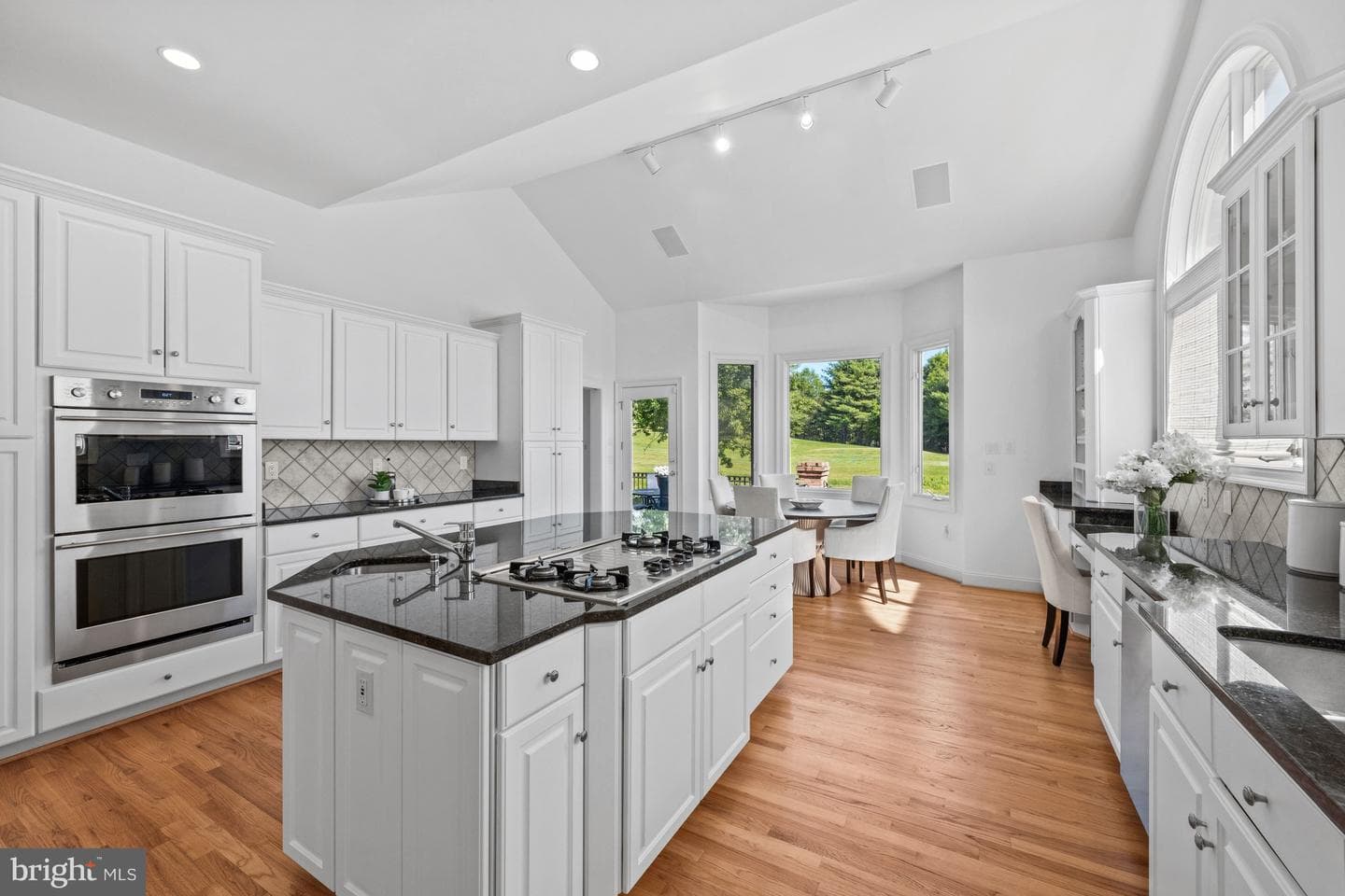 26 / 28 Beman Woods Court photo 20