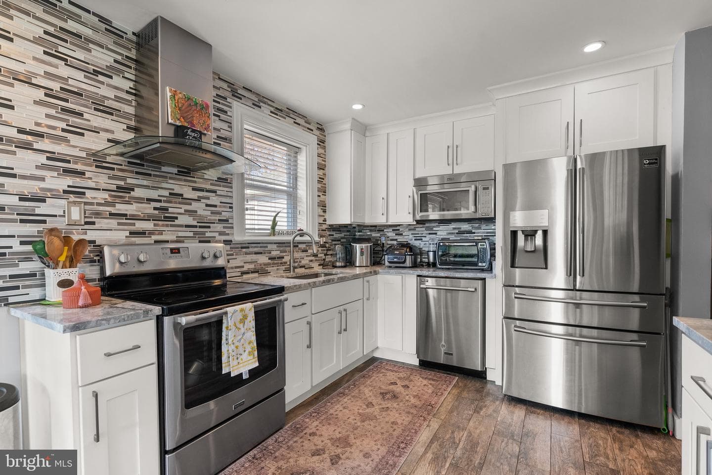 6401 Dorsey Road photo 4