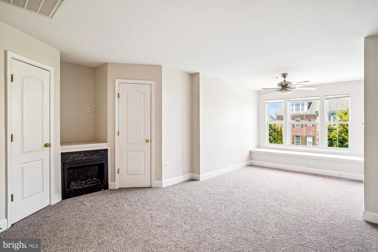 12962 Clarksburg Square Road photo 24
