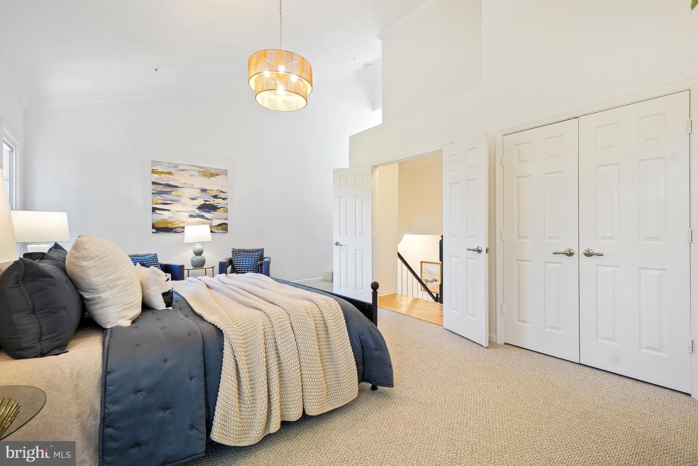 2045 Westchester Drive photo 21