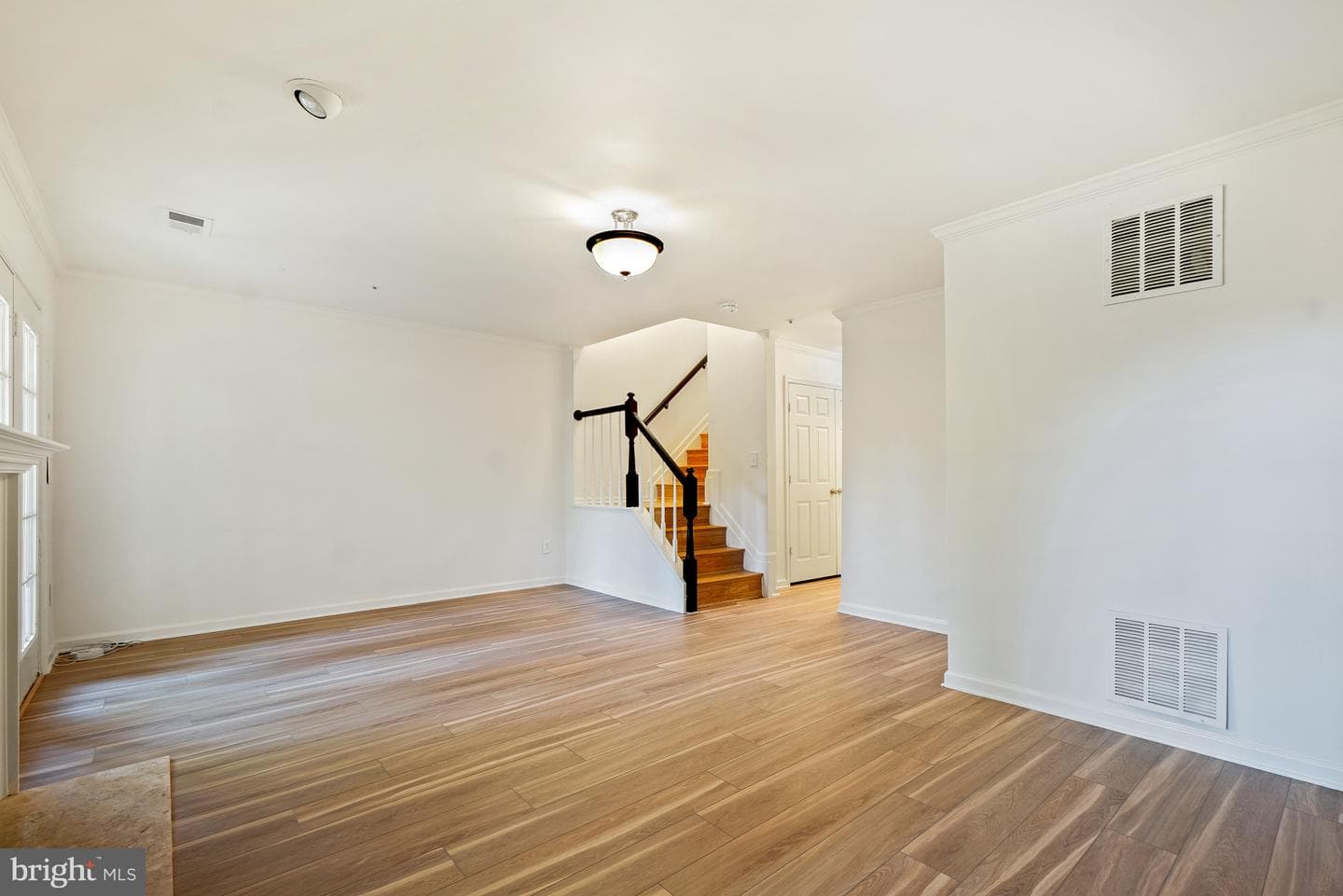 2045 Westchester Drive photo 30