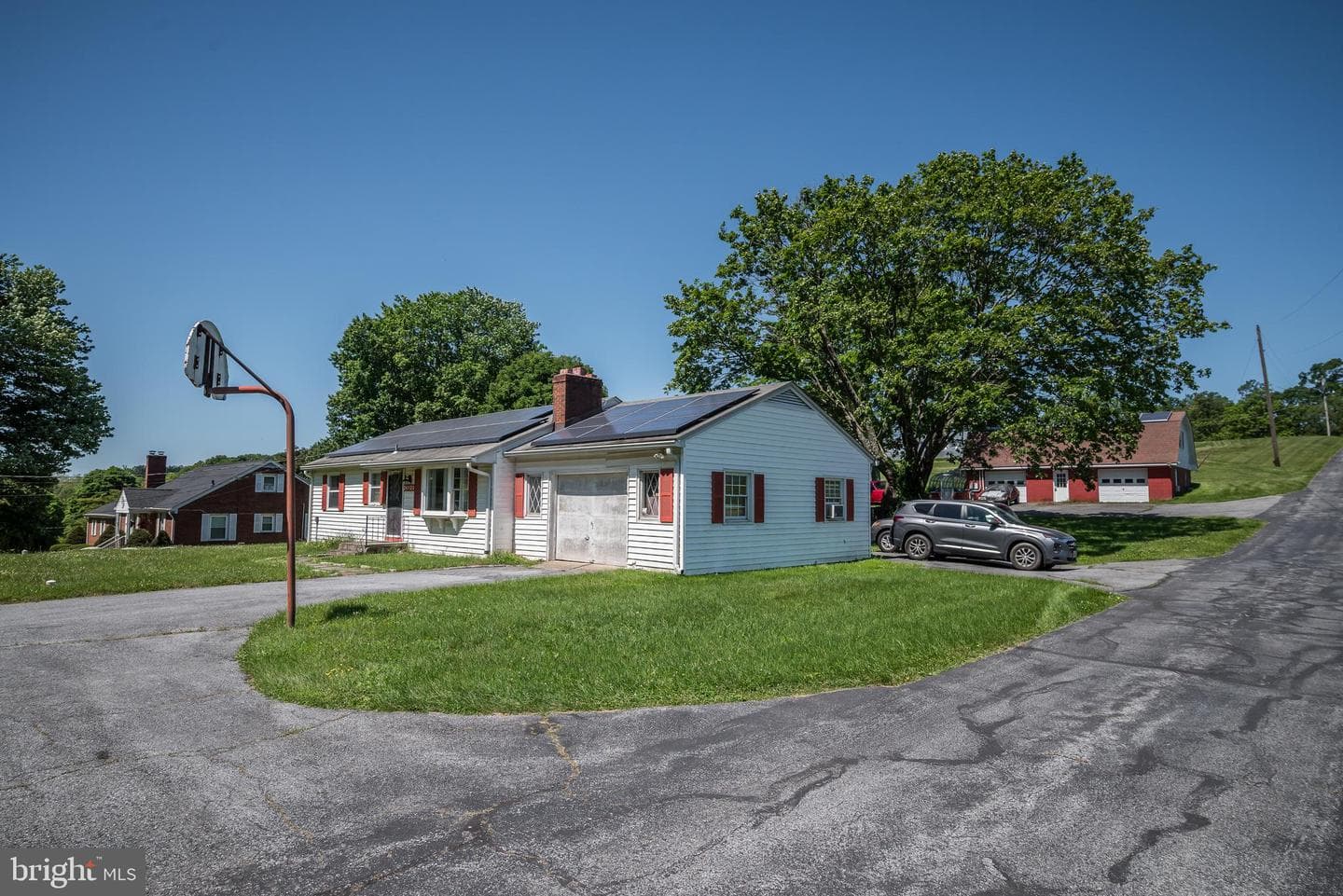 26920 Clarksburg Road photo 4