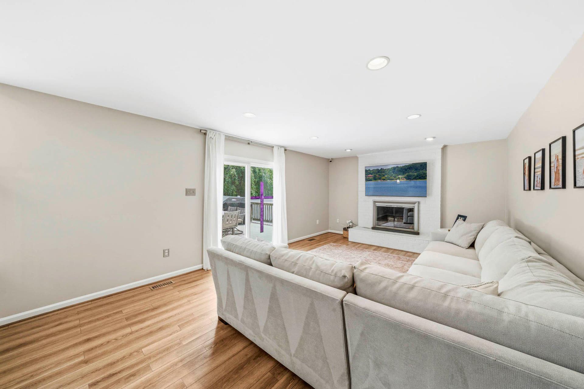 19007 Forest Brook Road photo 13
