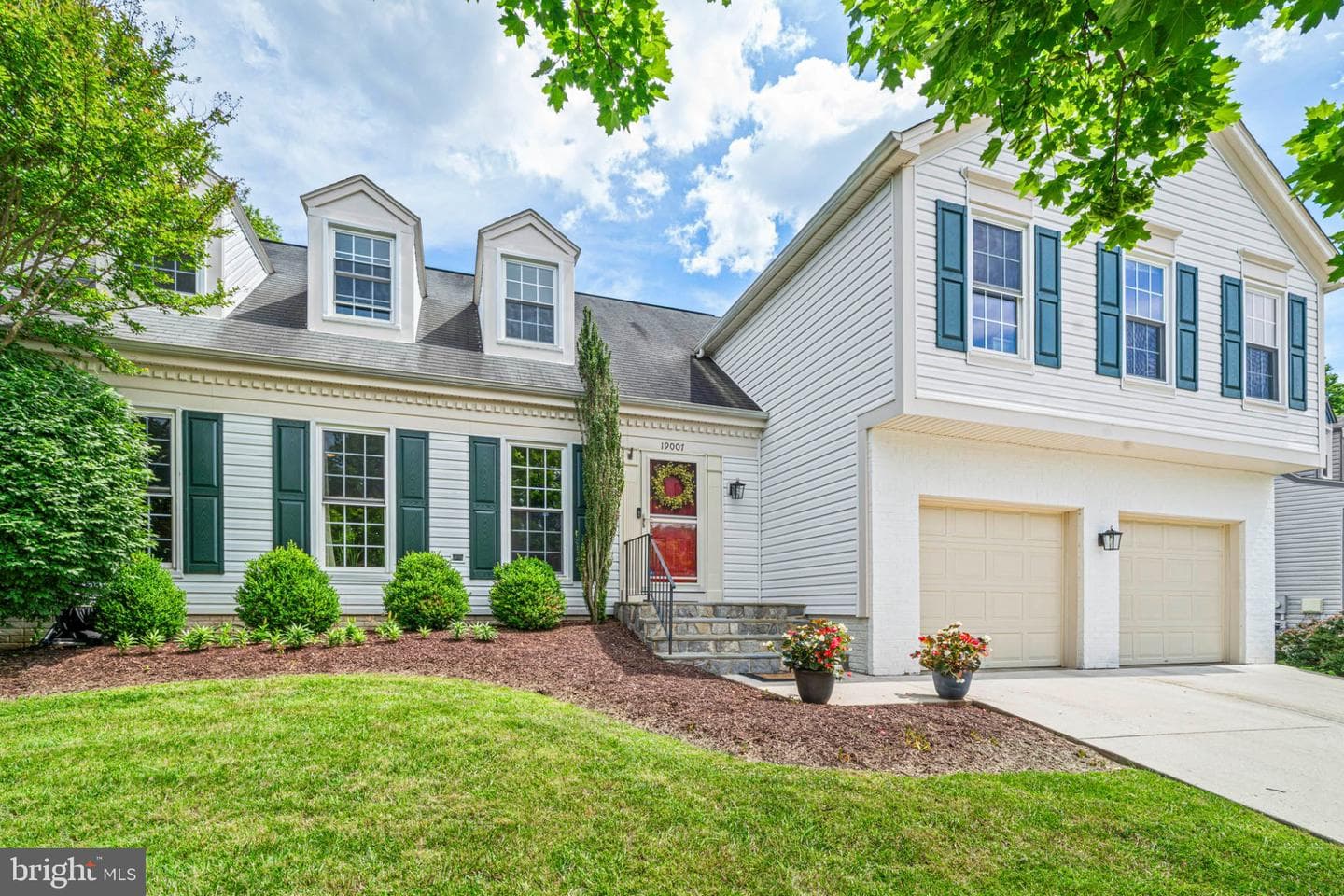 19007 Forest Brook Road photo 2
