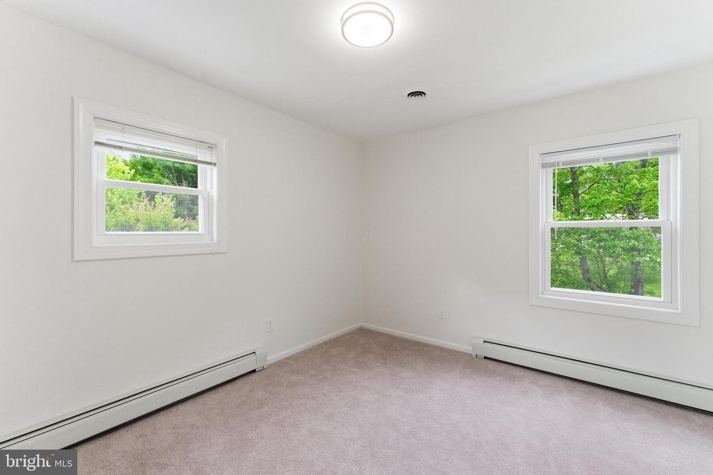 2100 Edgewater Parkway photo 22