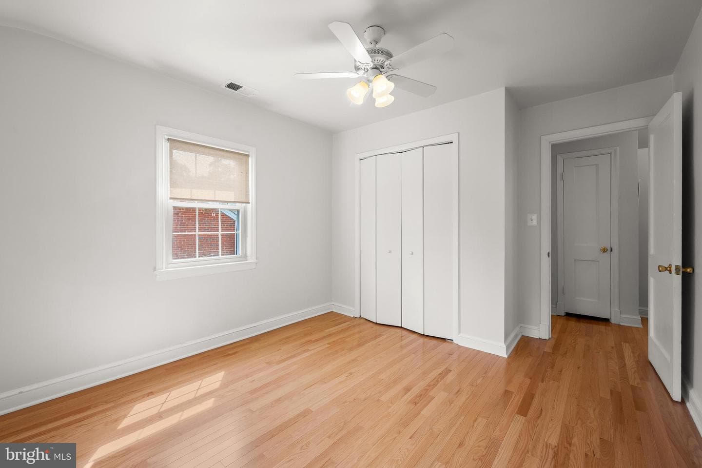 2110 Dayton Street photo 37