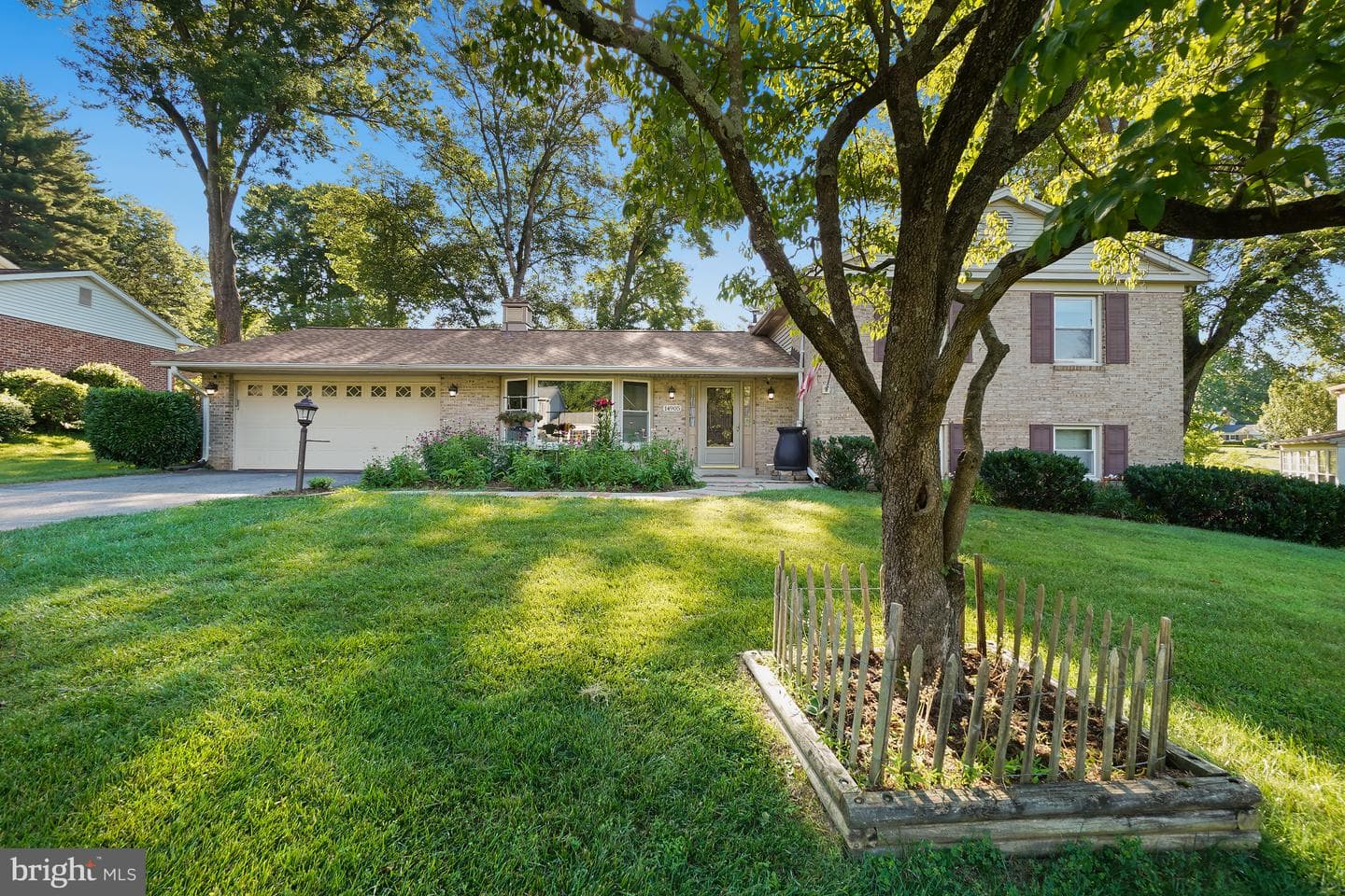 14905 Cobblestone Drive photo 4