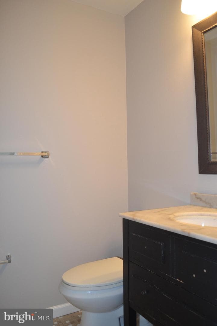 1 Ingleside Court photo 16