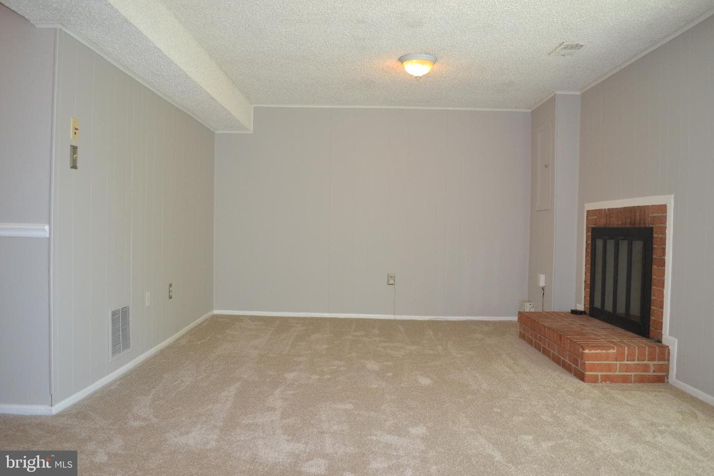 1 Ingleside Court photo 18