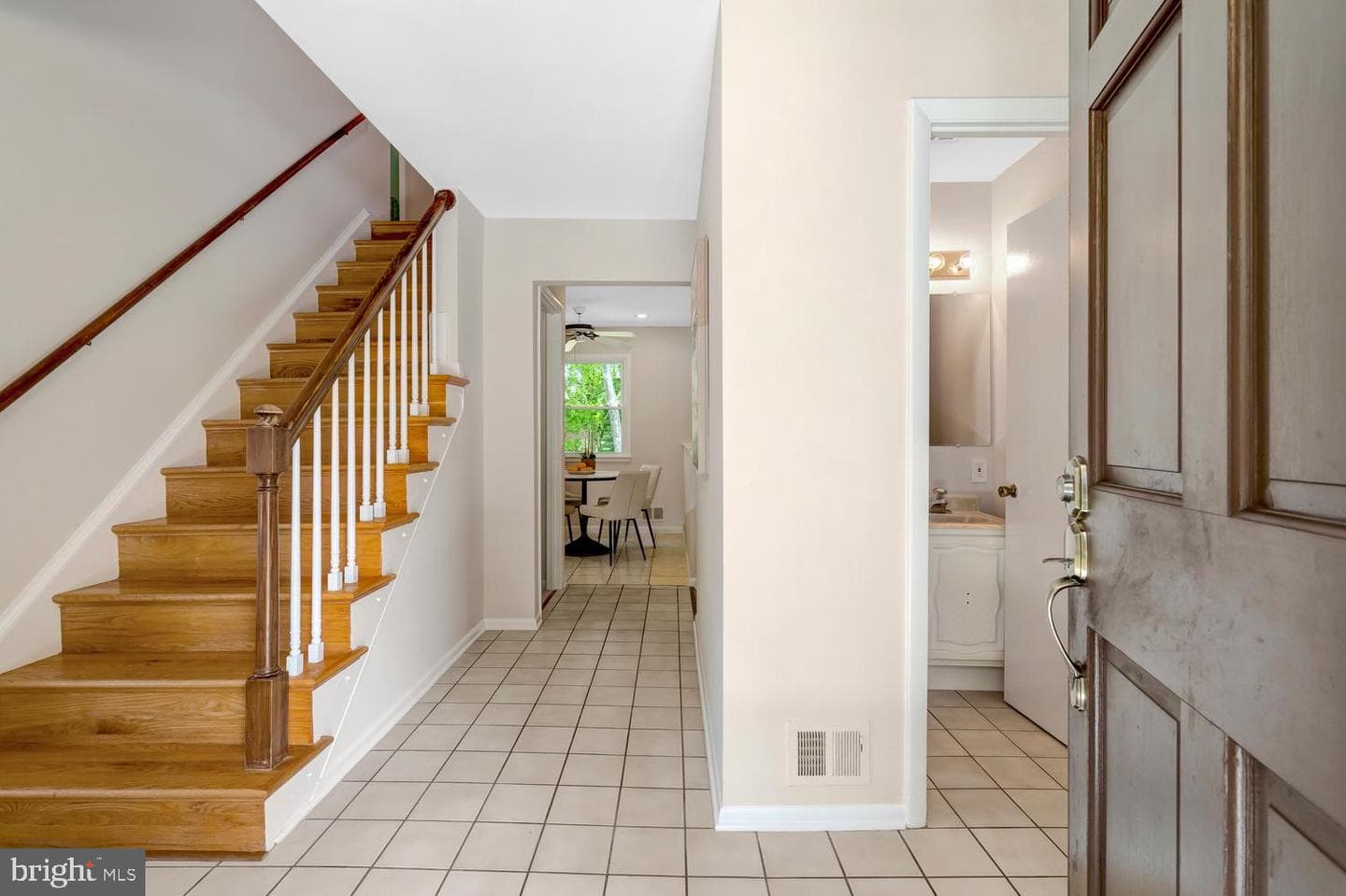 5125 Trailway Drive photo 8