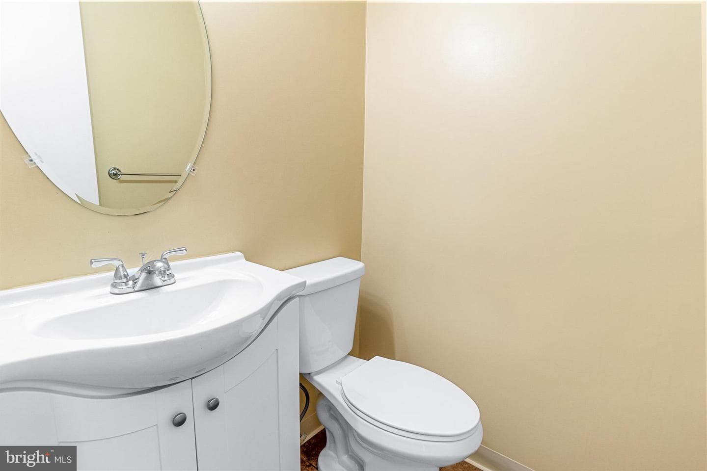 8743 Kelso Terrace photo 32