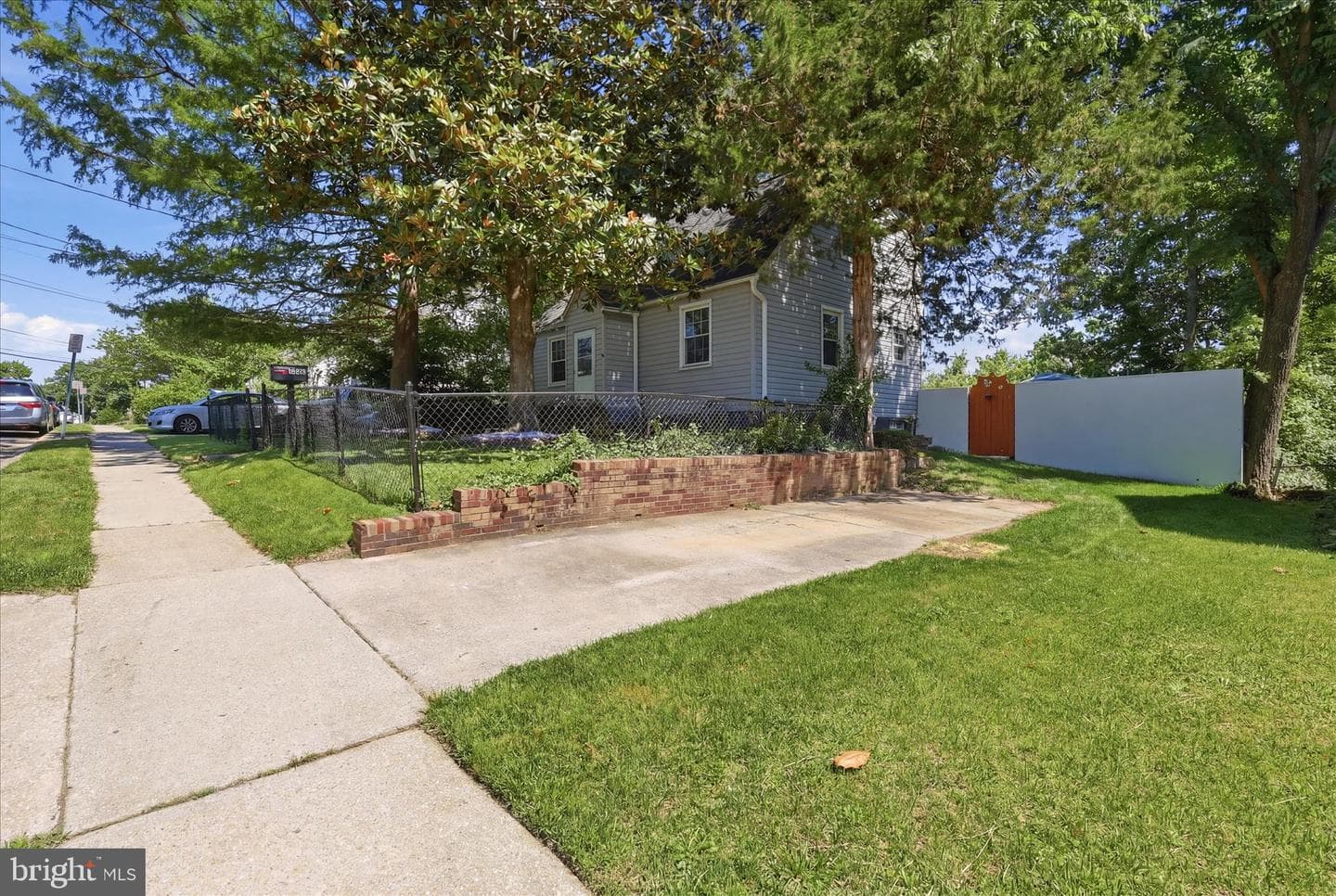 2806 Urbana Drive photo 2