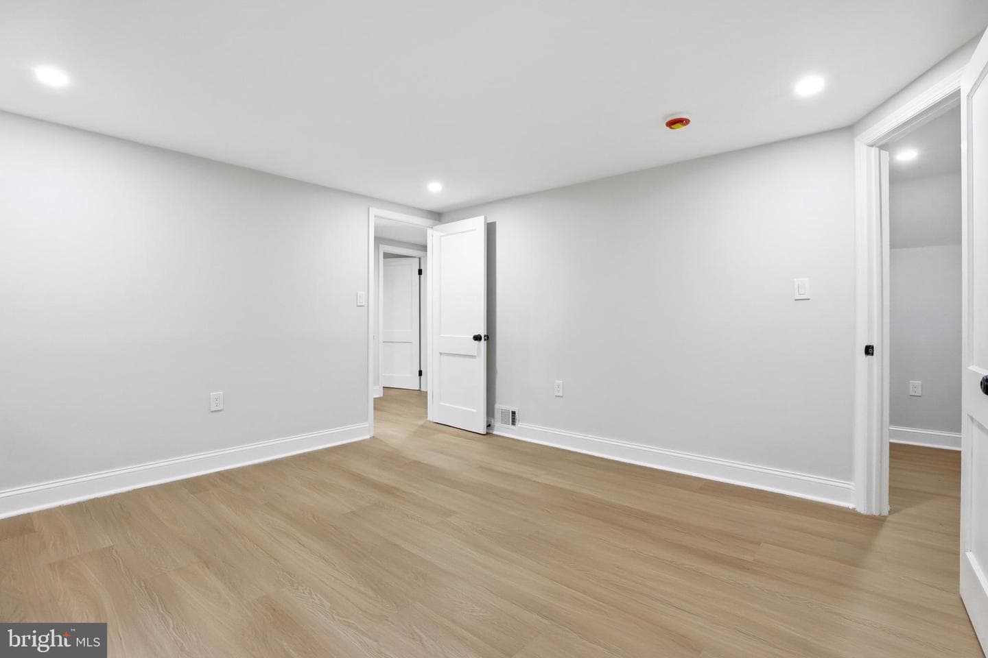 805 Langley Drive photo 27