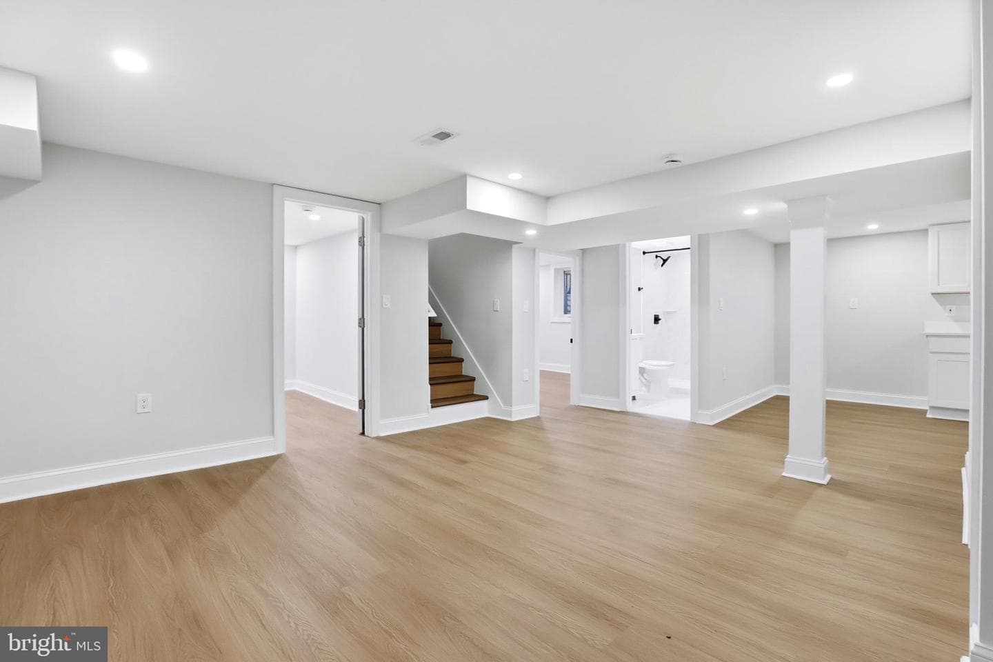 805 Langley Drive photo 38