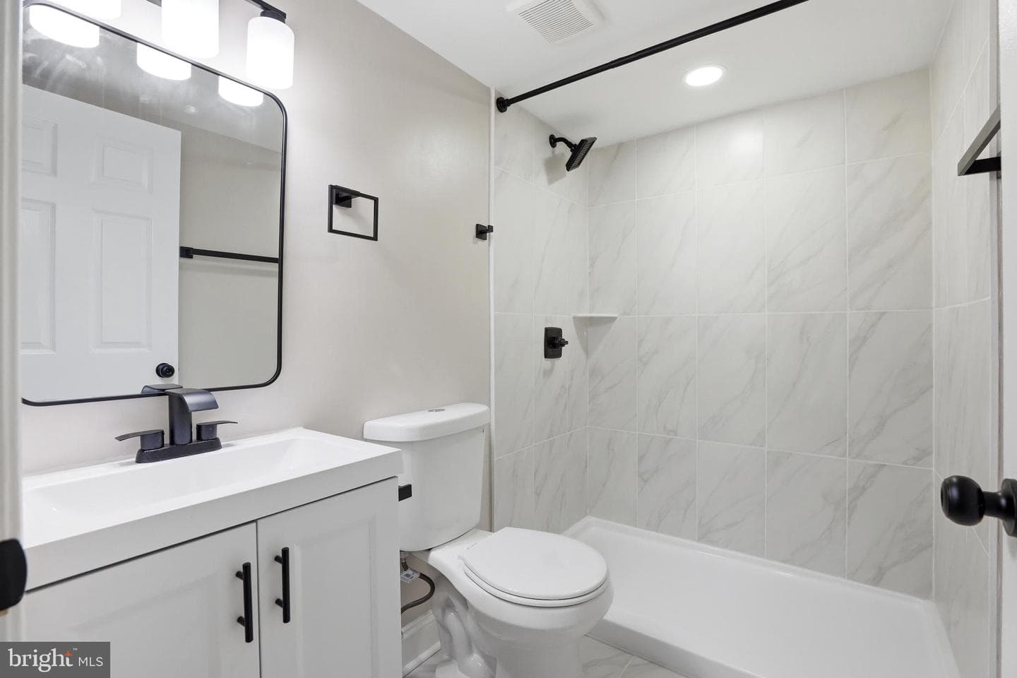 805 Langley Drive photo 48