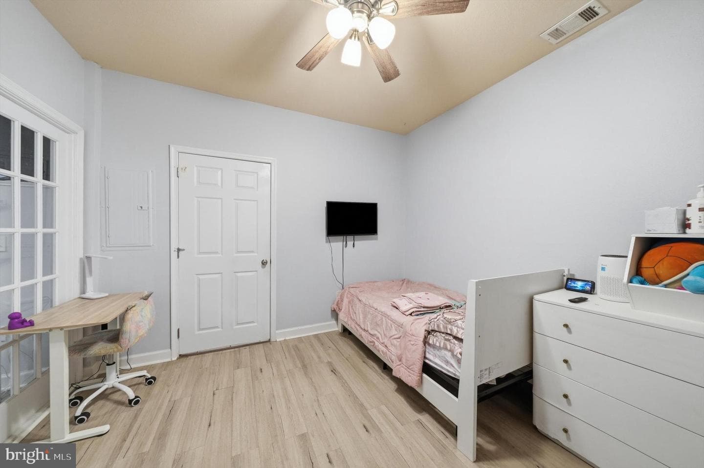 501 Hungerford Drive #132 photo 23