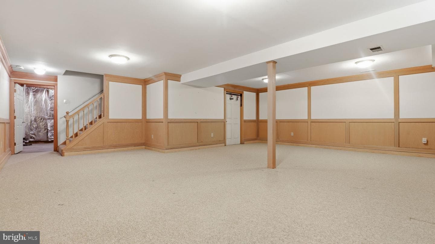 11201 Lake Breeze photo 54