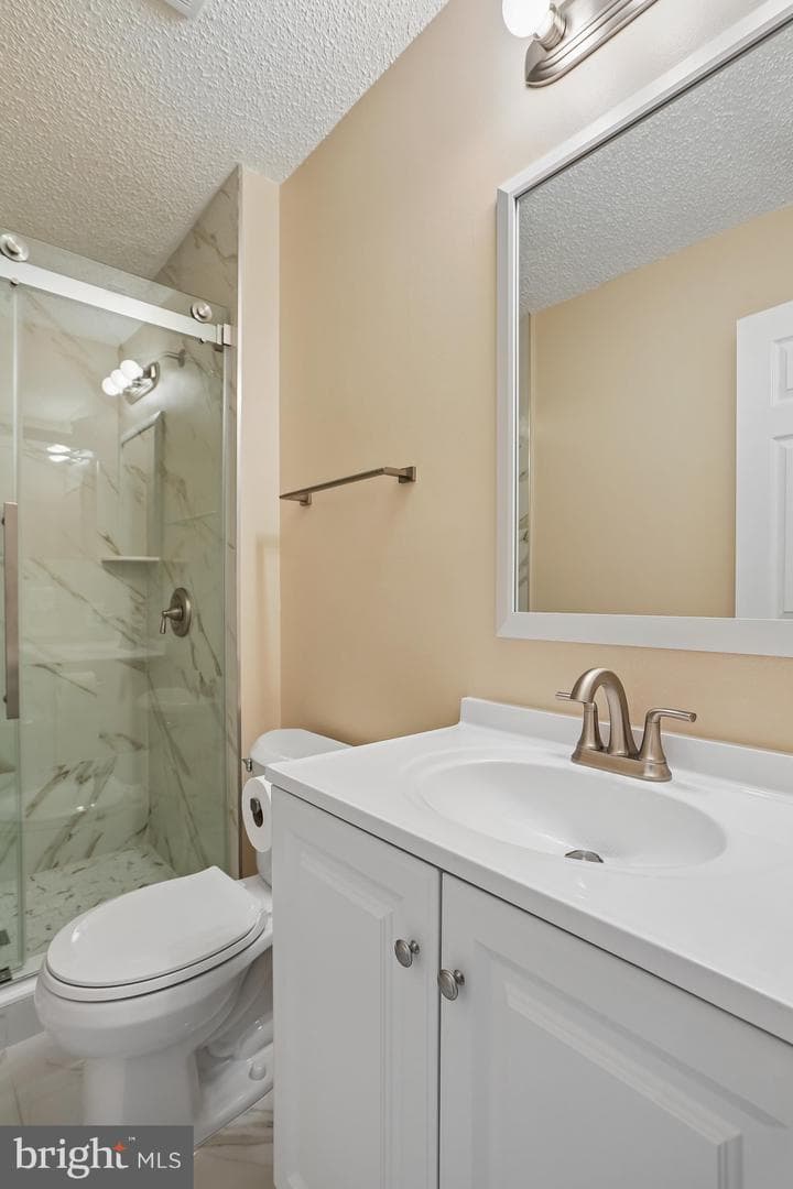 19322 Liberty Heights Lane photo 32